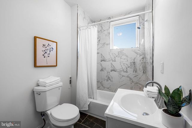 3120 LAWNVIEW AVE, Baltimore, MD 21213