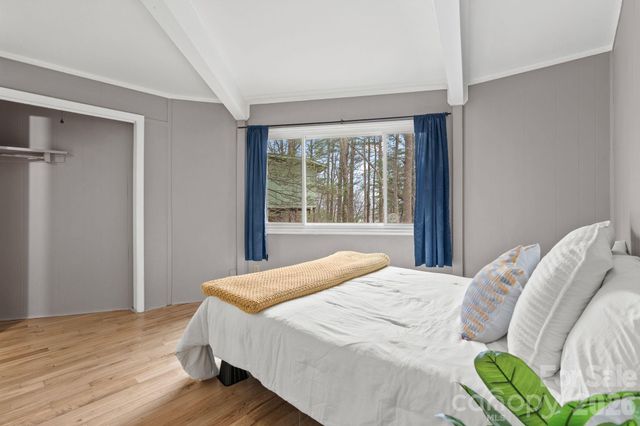 355 Sunset Drive, Asheville, NC 28804