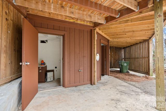 355 Sunset Drive, Asheville, NC 28804