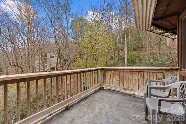 355 Sunset Drive, Asheville, NC 28804