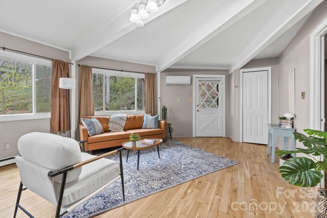 355 Sunset Drive, Asheville, NC 28804