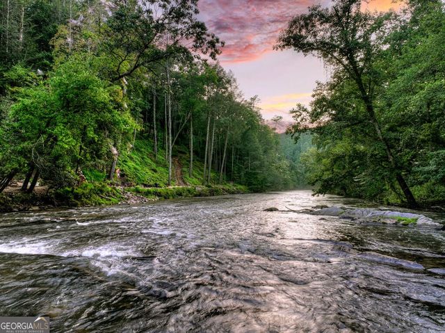 40 Varix Court, Ellijay, GA 30540