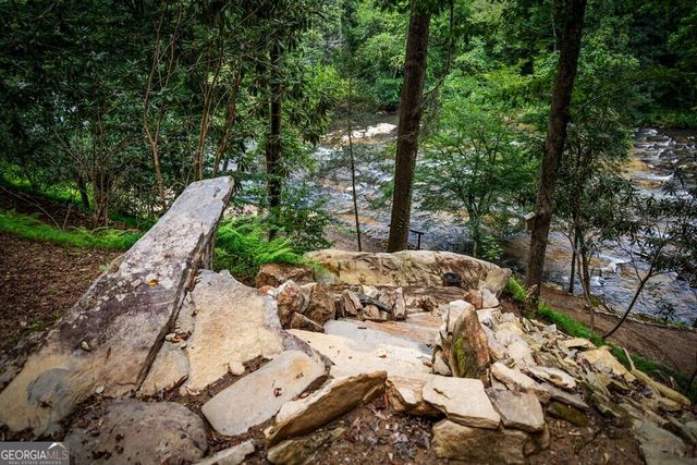 40 Varix Court, Ellijay, GA 30540
