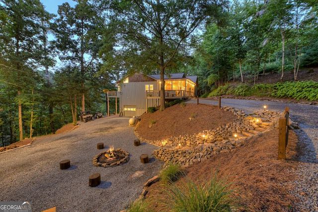40 Varix Court, Ellijay, GA 30540