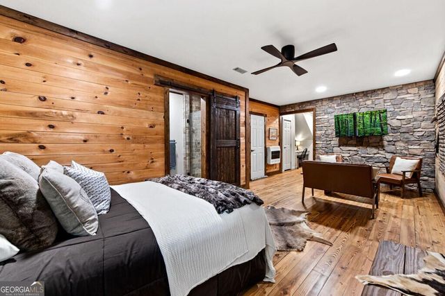 40 Varix Court, Ellijay, GA 30540