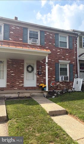 4 S 9TH ST, Perkasie, PA 18944
