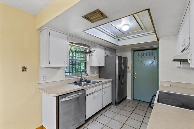 7426 BLUE JACKET PLACE E, Winter Park, FL 32792