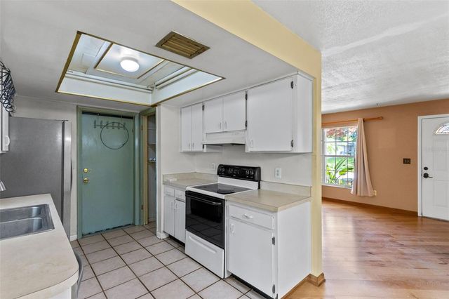 7426 BLUE JACKET PLACE E, Winter Park, FL 32792