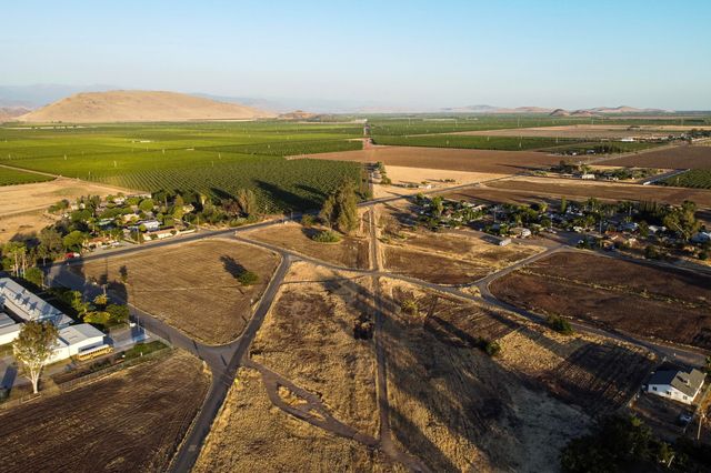 0 Ave 384, Visalia, CA 93292