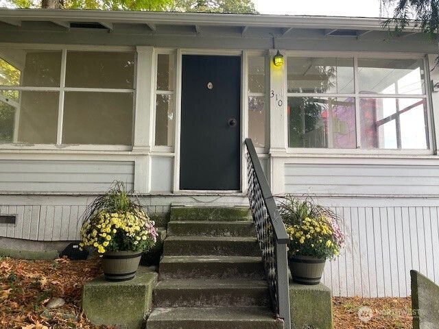 310 E Ivy Street, Bellingham, WA 98225