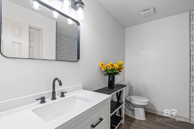 3655 S Claridge Road, Mobile, AL 36608