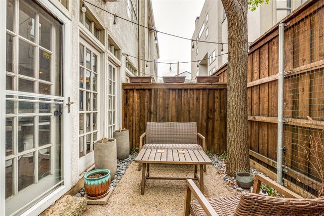 4424 Holland Avenue 103, Dallas, TX 75219