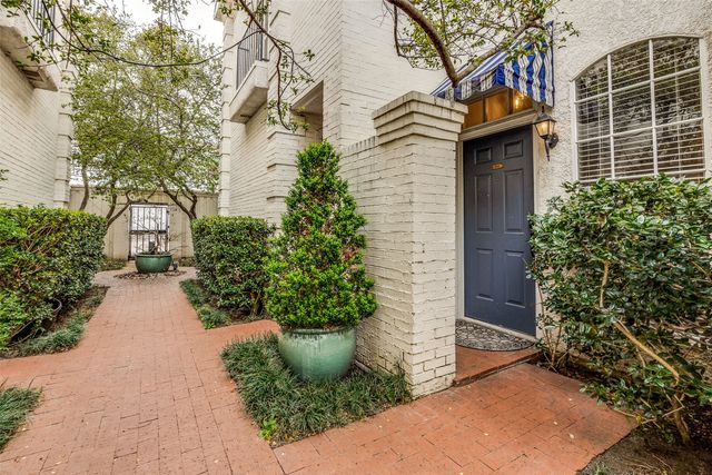 4424 Holland Avenue 103, Dallas, TX 75219