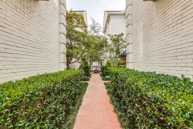 4424 Holland Avenue 103, Dallas, TX 75219