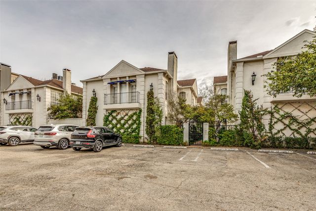 4424 Holland Avenue 103, Dallas, TX 75219