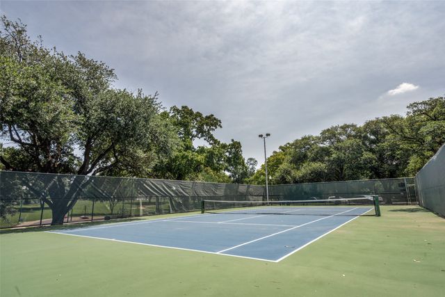 4424 Holland Avenue 103, Dallas, TX 75219