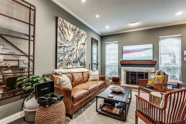 4424 Holland Avenue 103, Dallas, TX 75219