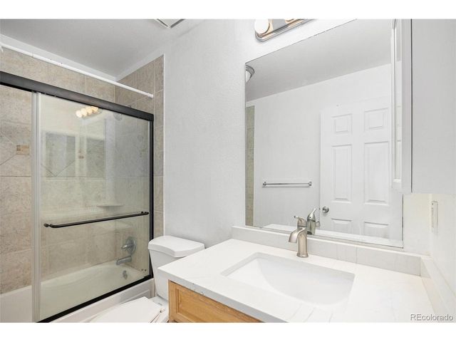 8156 Washington St 55, Denver, CO 80229