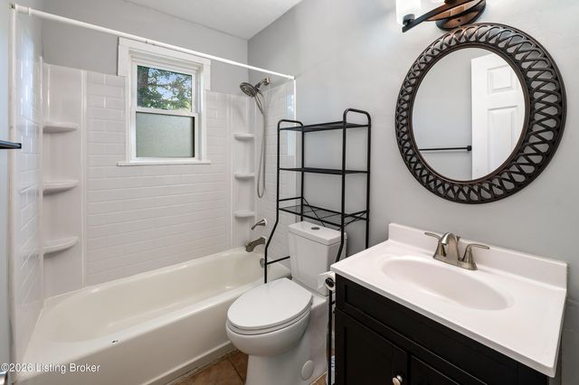 146 Red Bird Rd, Louisville, KY 40229
