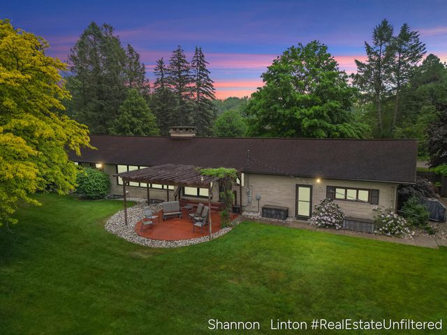 346 Orchard View Drive, Shelby, MI 49455