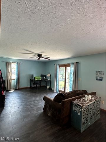 2462 Candlewood Drive, Avon, OH 44011