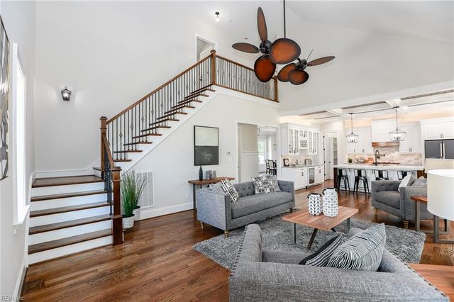 132 Breezy Point DR, Yorktown, VA 23692