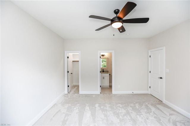 132 Breezy Point DR, Yorktown, VA 23692