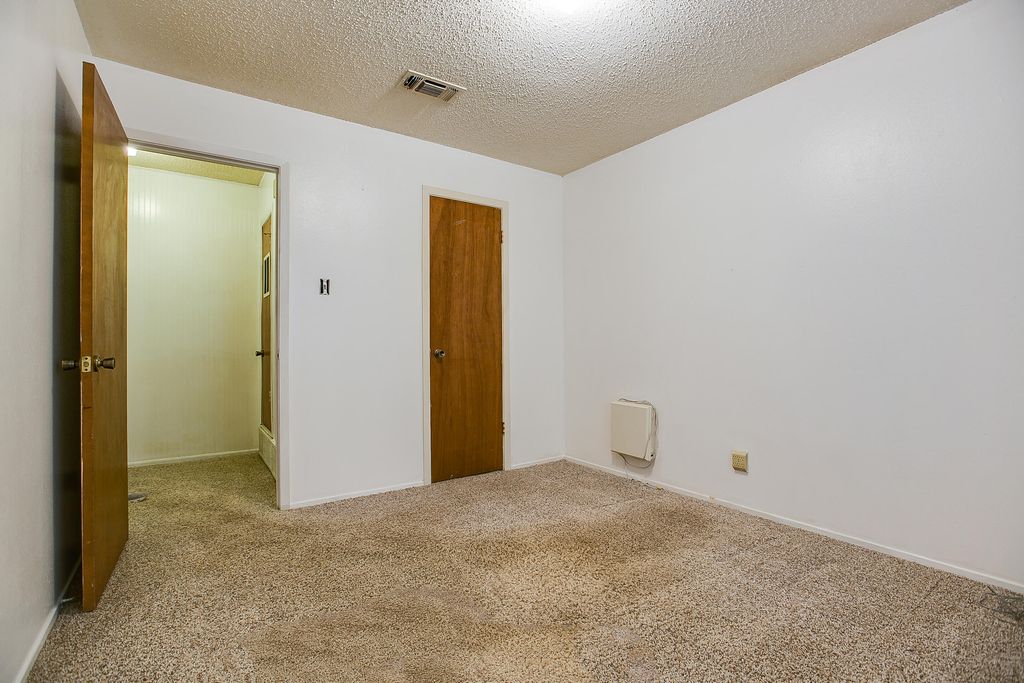 Image 17 of property listing at 714 Van Zandt Street, San Angelo, TX 76905
