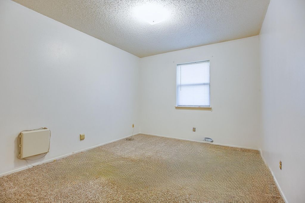 Image 18 of property listing at 714 Van Zandt Street, San Angelo, TX 76905