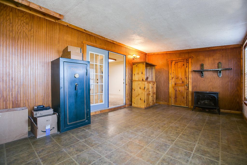 Image 20 of property listing at 714 Van Zandt Street, San Angelo, TX 76905