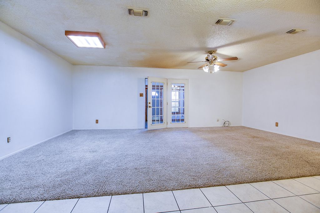 Image 7 of property listing at 714 Van Zandt Street, San Angelo, TX 76905