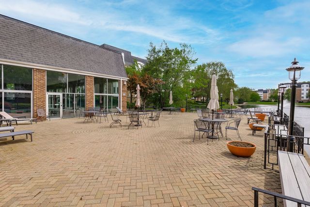 200 Lake Boulevard 415, Buffalo Grove, IL 60089
