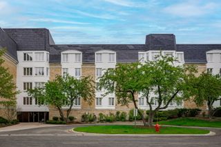 200 Lake Boulevard 415, Buffalo Grove, IL 60089