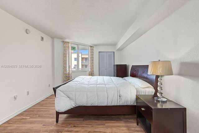 219 NW 12th Avenue 807, Miami, FL 33128