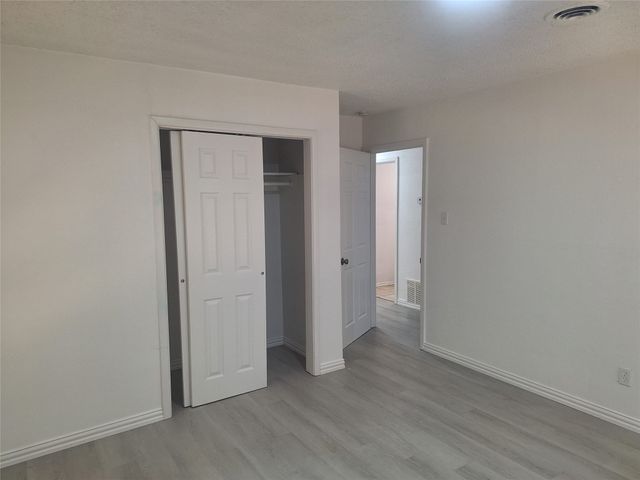 5912 Maceo Lane, Fort Worth, TX 76112