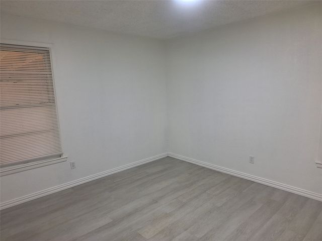 5912 Maceo Lane, Fort Worth, TX 76112