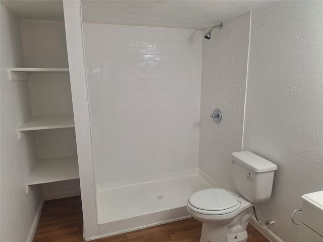 5912 Maceo Lane, Fort Worth, TX 76112