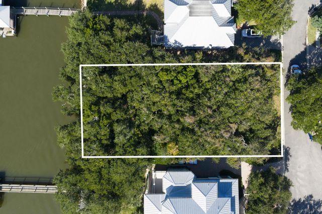 301 S La Crescenta Drive, St Augustine, FL 32080