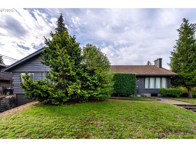 5508 Ne FREMONT St, Portland, OR 97213