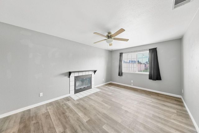 8689 Tea Cart Ct, Sacramento, CA 95828