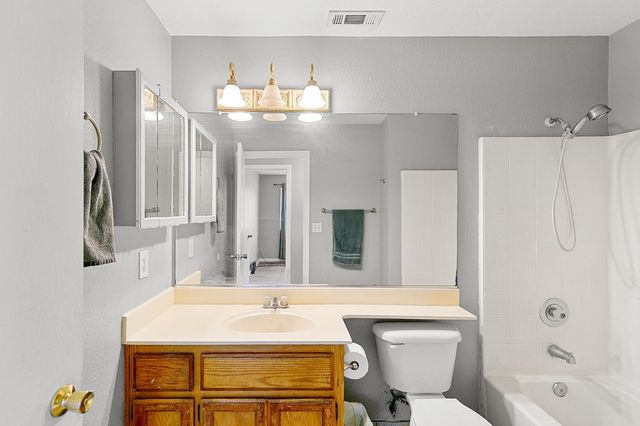8689 Tea Cart Ct, Sacramento, CA 95828