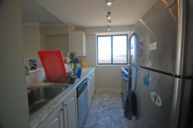 15 N Beacon 202, Boston, MA 02134