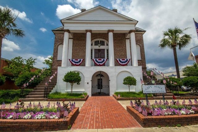1502 Sixth Ave., Conway, SC 29526