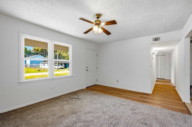 1502 Sixth Ave., Conway, SC 29526