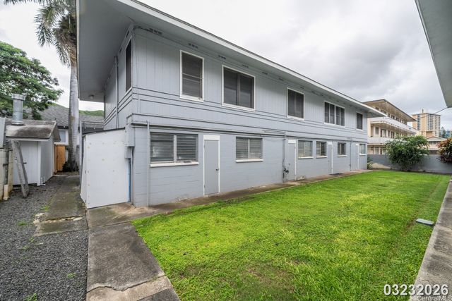 1719 Nuuanu Avenue 5F, Honolulu, HI 96817
