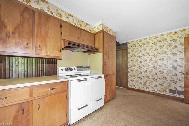 501 Dale Woodie Road, Laurel Springs, NC 28644