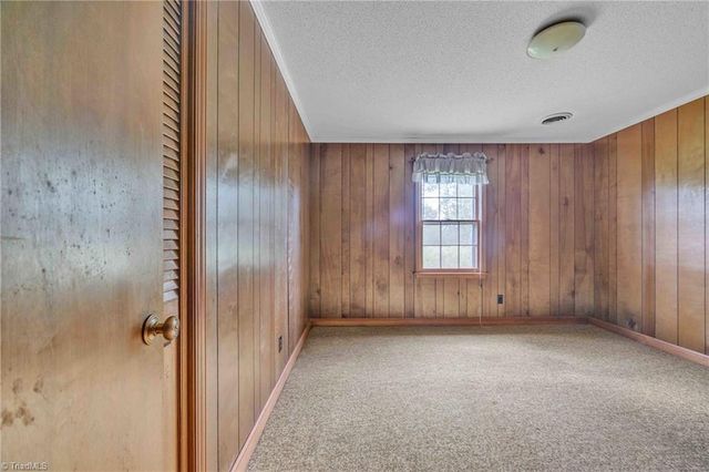 501 Dale Woodie Road, Laurel Springs, NC 28644
