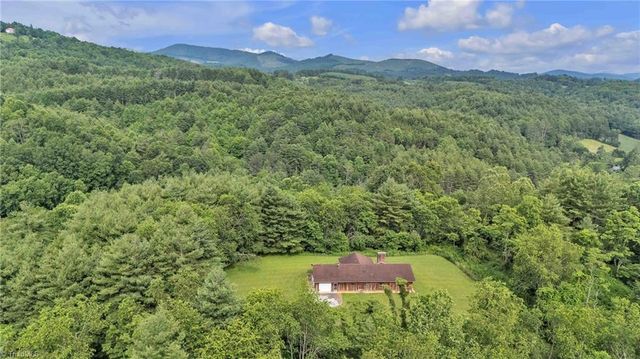 501 Dale Woodie Road, Laurel Springs, NC 28644