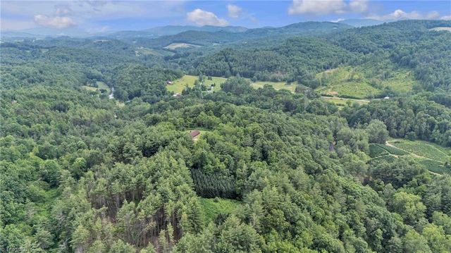 501 Dale Woodie Road, Laurel Springs, NC 28644