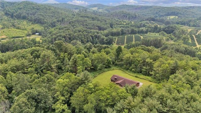 501 Dale Woodie Road, Laurel Springs, NC 28644